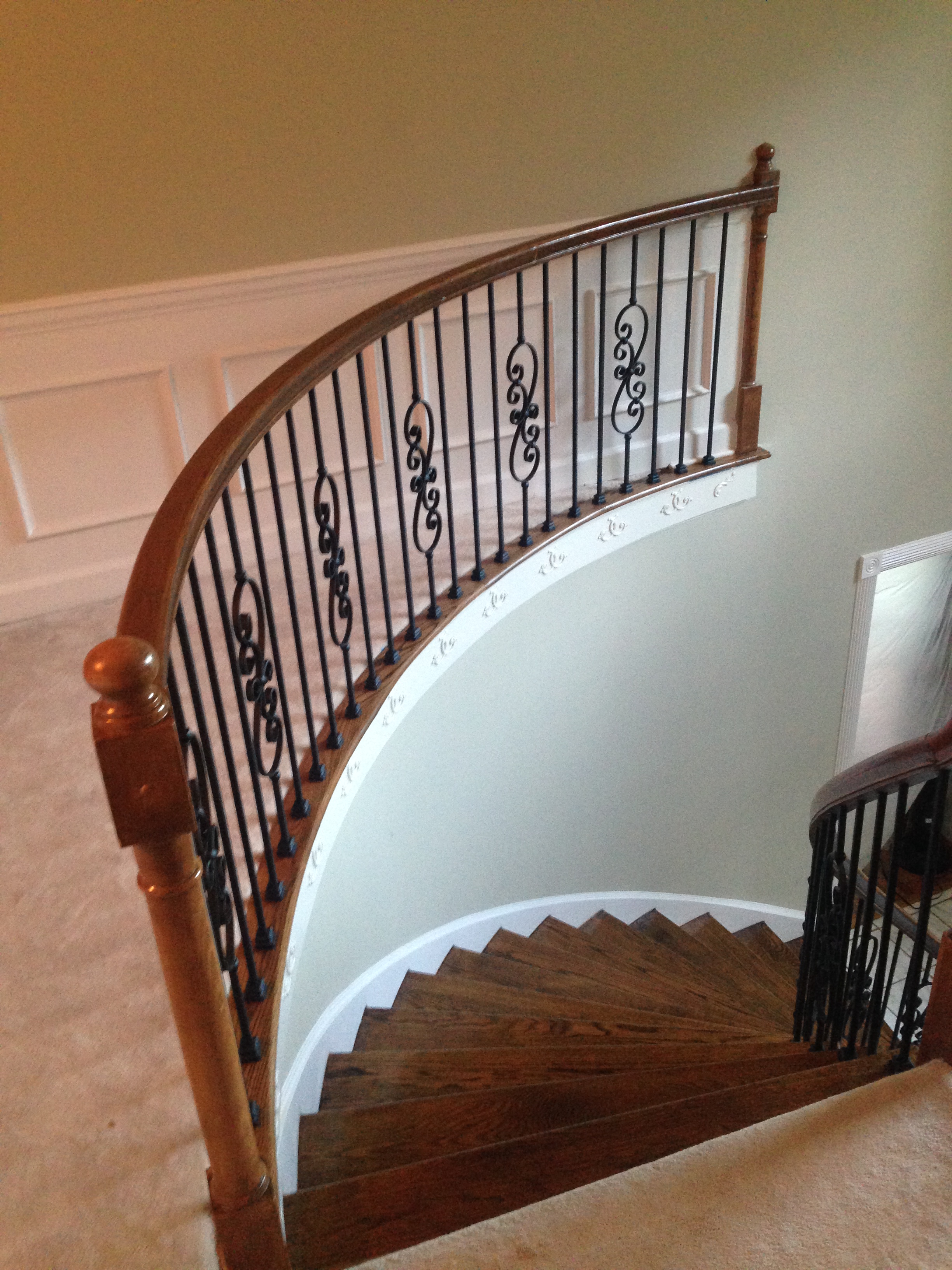 S-scroll metal balusters